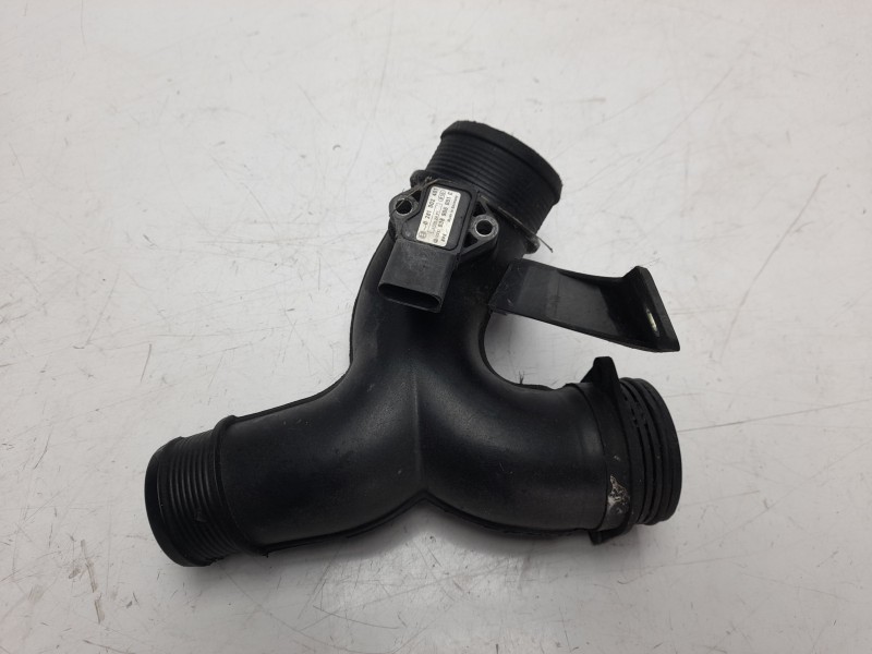 Recambio de tubo para audi q7 (4l) 3.0 tdi referencia OEM IAM 7L6145795 03890651C 