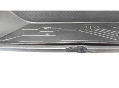 Recambio de moldura para bmw c 400 referencia OEM IAM 46638558575   2