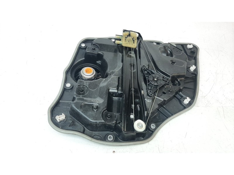 Recambio de elevalunas trasero izquierdo para bmw serie 3 berlina (g20) 2.0 16v turbodiesel referencia OEM IAM 743223512  