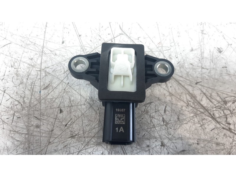 Recambio de sensor para hyundai tucson 1.6 crdi cat referencia OEM IAM 95920B1050  