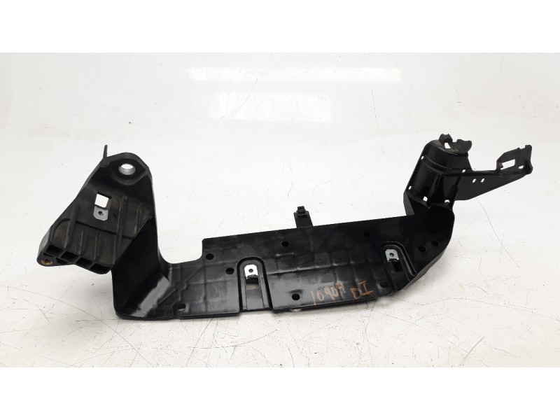 Recambio de estribo para bmw c 400 referencia OEM IAM 46638566929  
