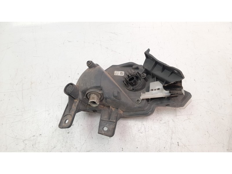 Recambio de faro antiniebla trasero derecho para toyota rav 4 referencia OEM IAM 8148042060  
