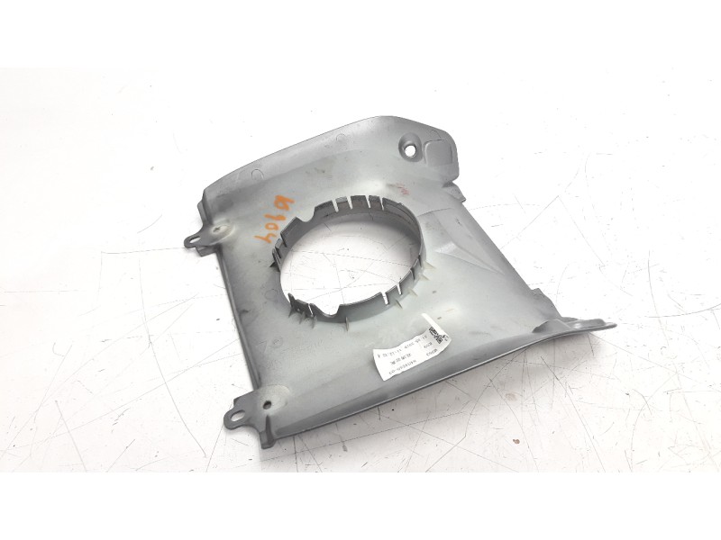 Recambio de moldura para bmw c 400 referencia OEM IAM 46638558567  