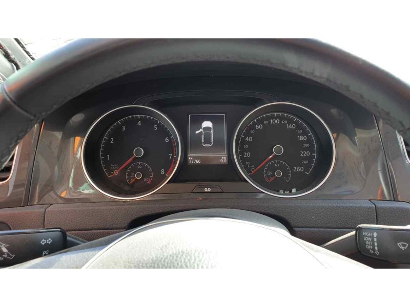 volkswagen golf vii lim. del año 2019