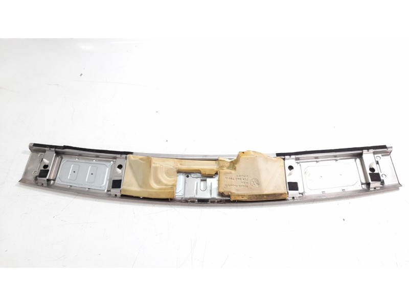 Recambio de moldura para porsche cayenne (typ 9pa) turbo s referencia OEM IAM 7L0863909A  