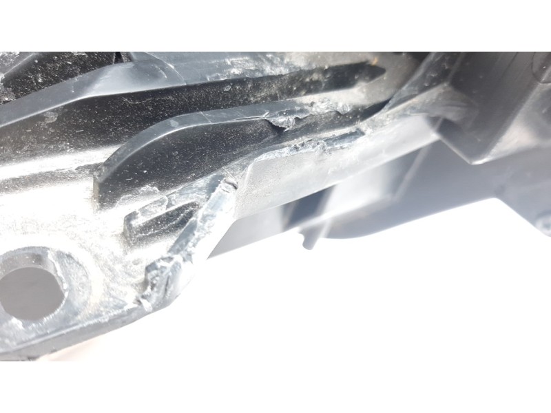 Recambio de faro izquierdo para toyota rav 4 referencia OEM IAM 8117042650 108909802 TY2924914