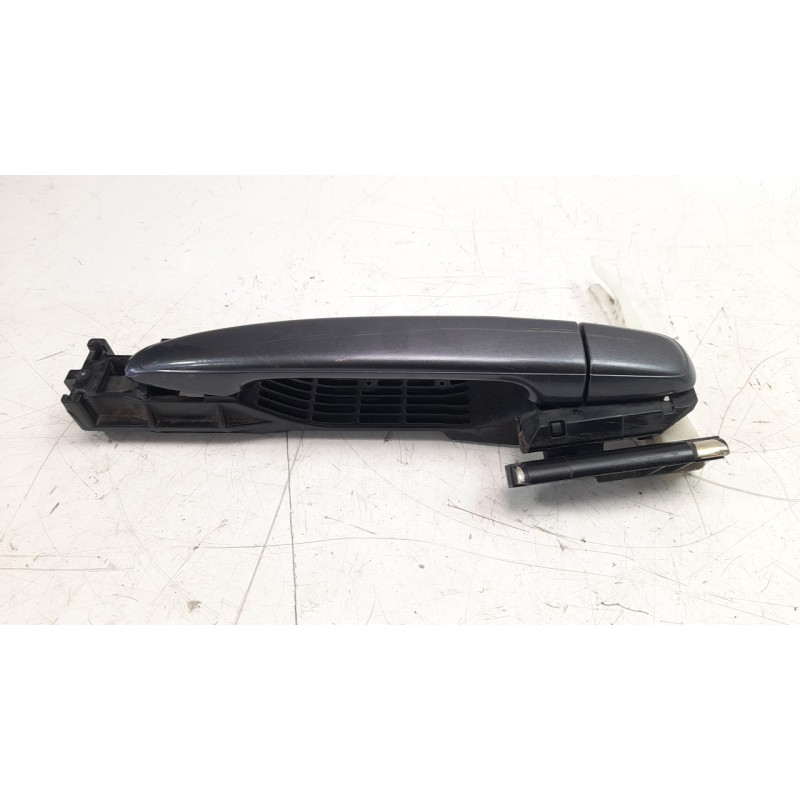 Recambio de maneta exterior trasera derecha para toyota land cruiser (j12) 3.0 turbodiesel referencia OEM IAM 6921128070B4  