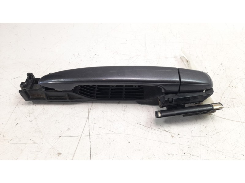 Recambio de maneta exterior trasera derecha para toyota land cruiser (j12) 3.0 turbodiesel referencia OEM IAM 6921128070B4  