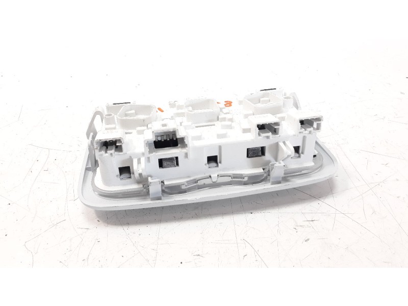 Recambio de luz interior para peugeot 308 1.2 12v e-thp referencia OEM IAM 96781444PR  