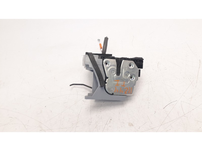 Recambio de cerradura puerta trasera izquierda para hyundai i20 active 1.0 tgdi cat referencia OEM IAM 81410Q0400  