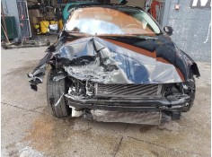 volvo v40 del año 2015 2