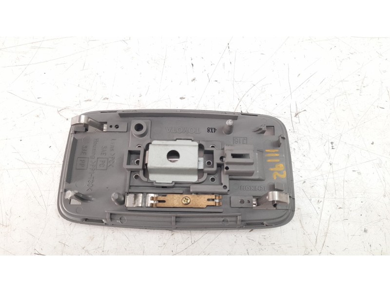 Recambio de luz interior para toyota land cruiser (j12) 3.0 turbodiesel referencia OEM IAM 8124033030B2  