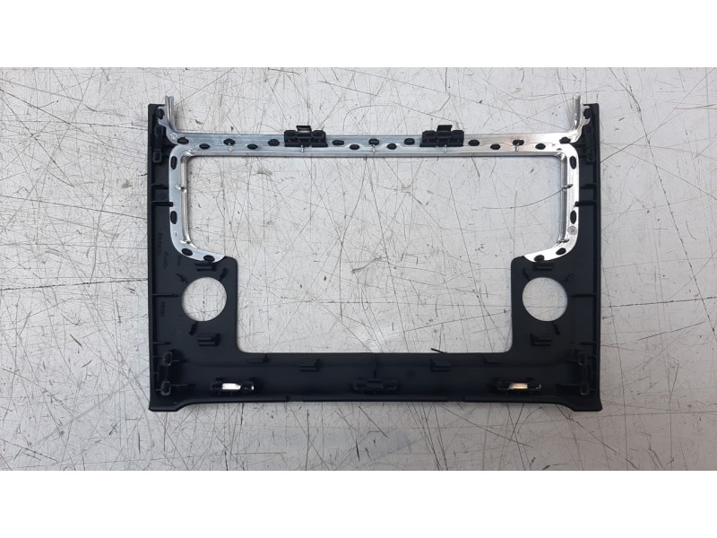 Recambio de moldura para volkswagen polo (6c1) 1.4 tdi referencia OEM IAM 6C0858071  
