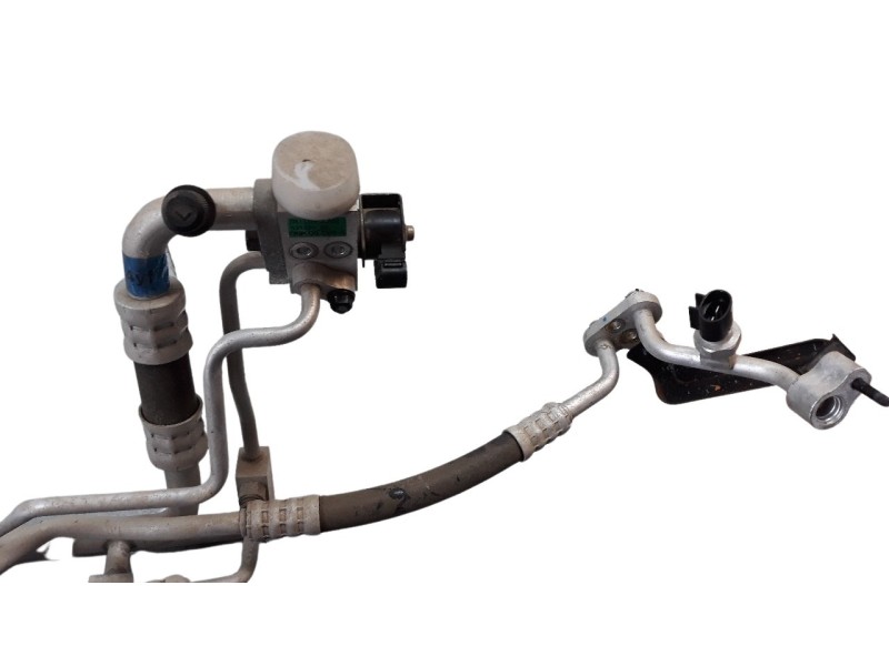 Recambio de tubos aire acondicionado para hyundai kona referencia OEM IAM 97724K4100  