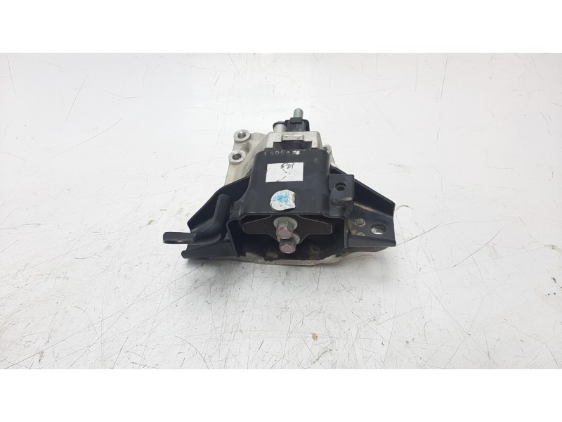 Recambio de soporte motor izquierdo para hyundai i20 1.2 16v cat referencia OEM IAM 21830C8500  