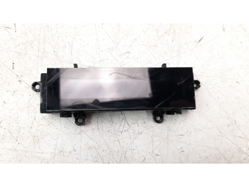 Recambio de pantalla multifuncion para hyundai tucson referencia OEM IAM 97250XXXXX  