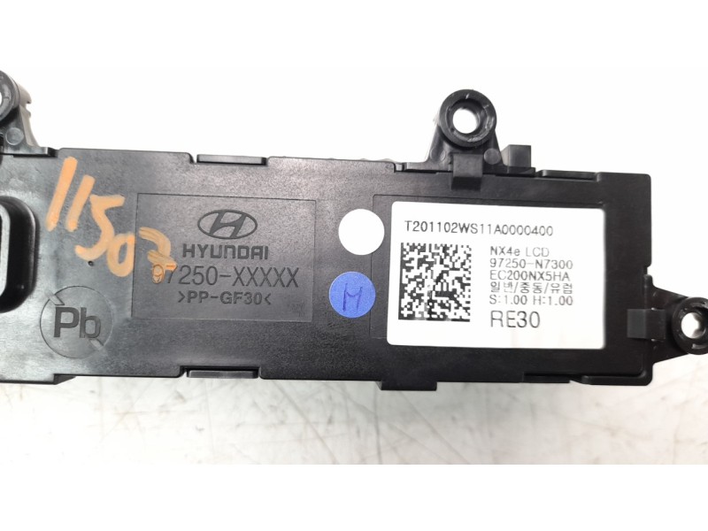 Recambio de pantalla multifuncion para hyundai tucson referencia OEM IAM 97250XXXXX  