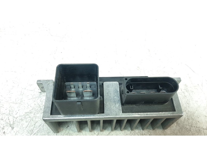 Recambio de caja precalentamiento para dacia duster ii prestige referencia OEM IAM 271202380R  