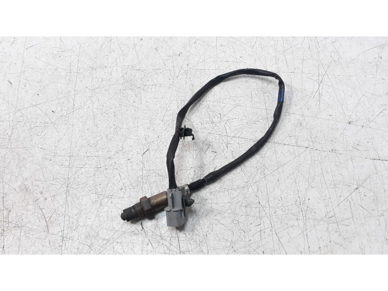 Recambio de sonda lambda para hyundai kona 1.0 tgdi cat referencia OEM IAM 3921004140  