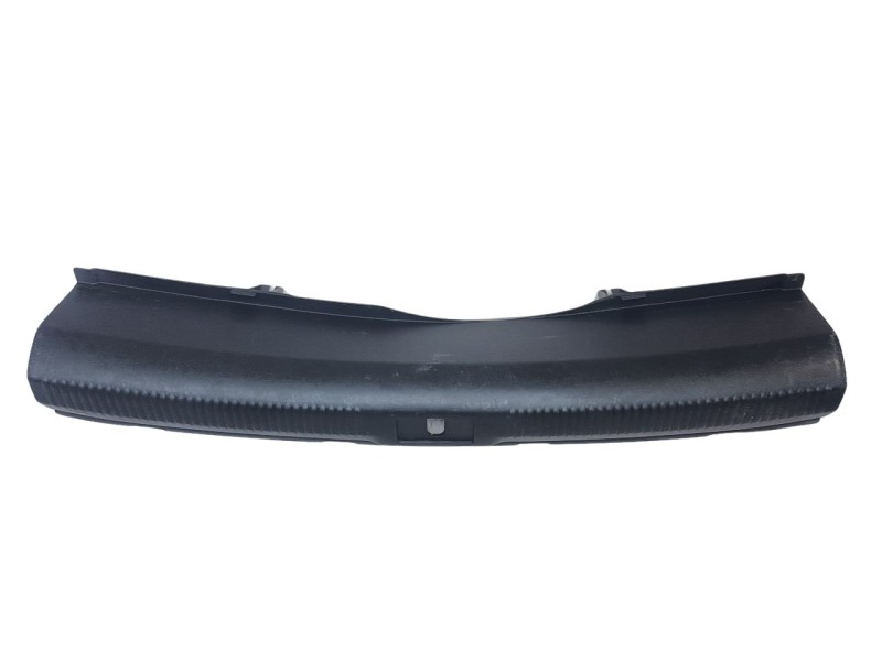 Recambio de moldura para audi a4 ber. (b8) 2.0 16v tdi referencia OEM IAM 8K5863471  
