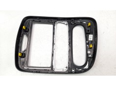 Recambio de moldura para renault clio iv 1.5 dci diesel fap referencia OEM IAM 682600568R   2