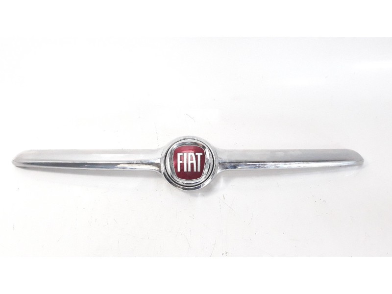 Recambio de molduras delanteras para fiat 500 x (334) 1.6 16v cat referencia OEM IAM 07356145490  