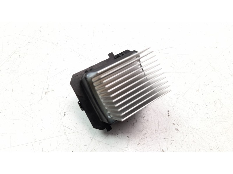 Recambio de resistencia calefaccion para renault clio iv 1.5 dci diesel fap referencia OEM IAM 245R17414YW9  