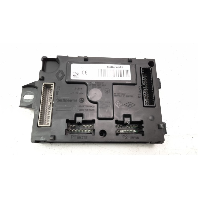 Recambio de caja reles / fusibles para renault clio iv 1.5 dci diesel fap referencia OEM IAM 284B10447R  