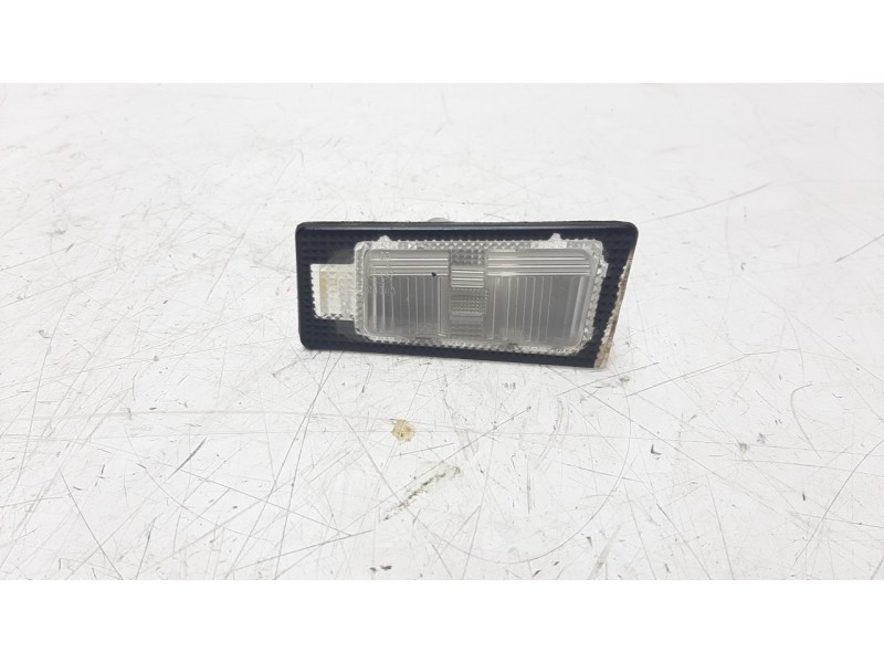 Recambio de piloto matricula para hyundai i20 1.2 16v cat referencia OEM IAM 92501H6000  