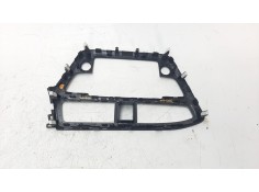 Recambio de moldura para hyundai i20 1.2 16v cat referencia OEM IAM 84740C8ACO   2