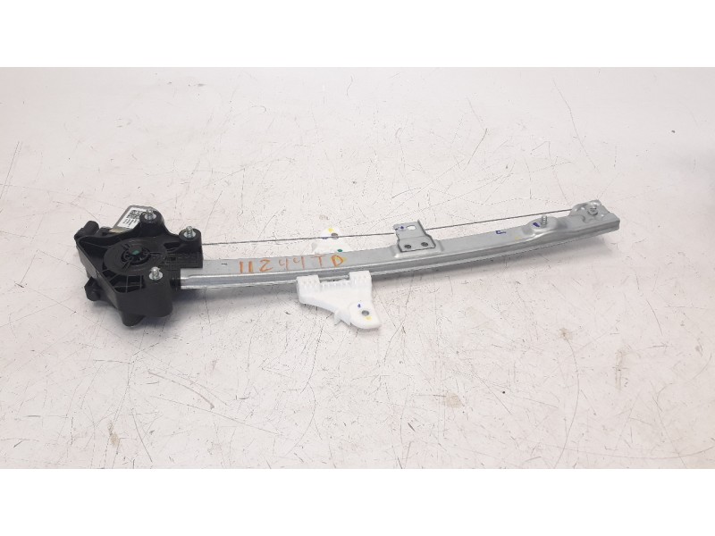 Recambio de elevalunas trasero derecho para hyundai i20 active 1.0 tgdi cat referencia OEM IAM 83460Q0000  