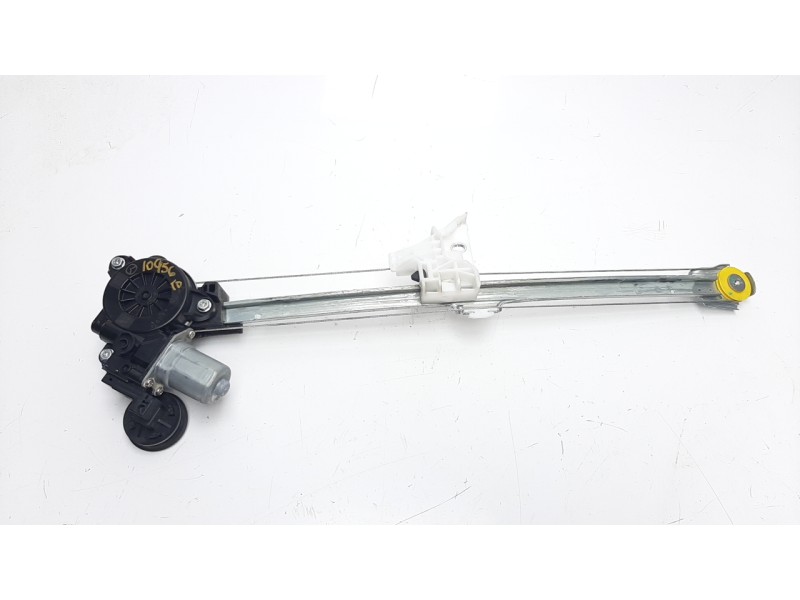 Recambio de elevalunas trasero derecho para mazda 3 berlina (bp) referencia OEM IAM BCJH72590A  