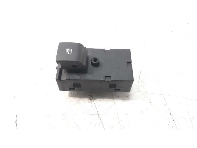 Recambio de mando elevalunas trasero izquierdo para opel mokka 1.6 cdti dpf referencia OEM IAM 13301888  