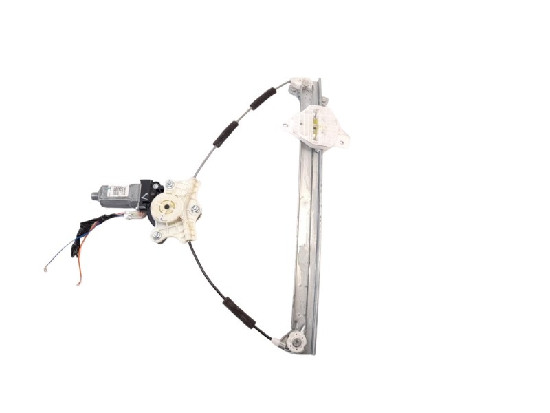 Recambio de elevalunas delantero derecho para hyundai i20 1.2 16v cat referencia OEM IAM 82404C7010  