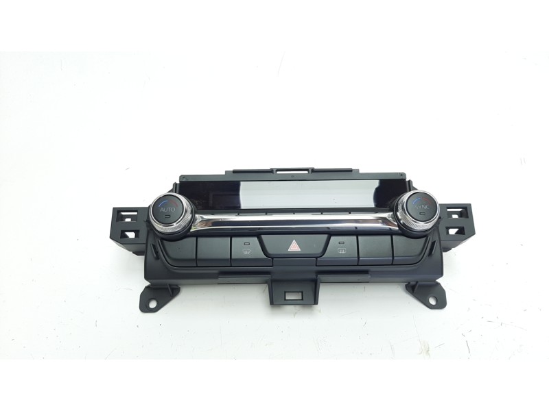 Recambio de mando climatizador para mazda 3 berlina (bp) referencia OEM IAM BDMC61190A A2C17448803 