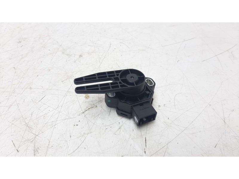 Recambio de sensor para hyundai i20 1.2 16v cat referencia OEM IAM 93840B2100  