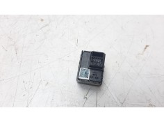 Recambio de warning para hyundai i20 1.2 16v cat referencia OEM IAM 93790C79004XU   2