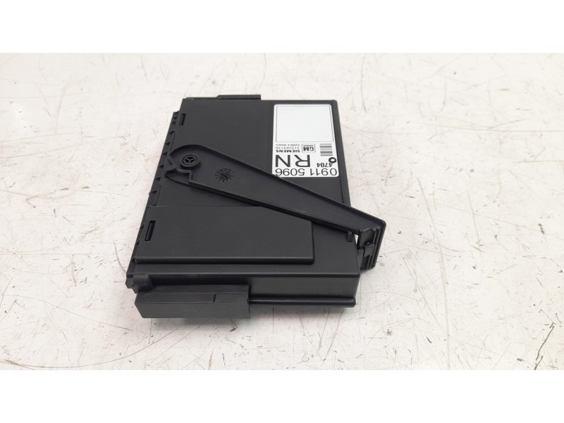 Recambio de modulo electronico para opel corsa c 1.7 16v di cat (y 17 dtl / lk8) referencia OEM IAM 313203739  