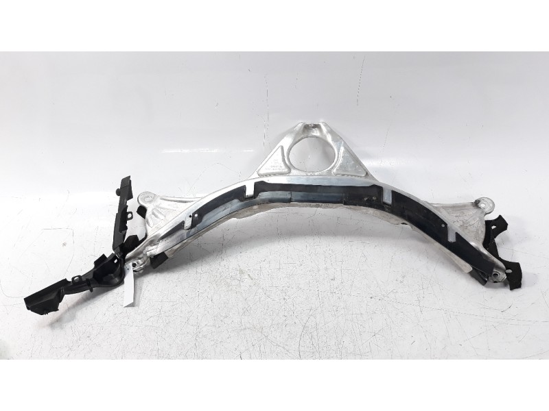 Recambio de travesaño superior para audi s6 avant (4gd) 4.0 v8 32v tfsi referencia OEM IAM 4G0805645C  