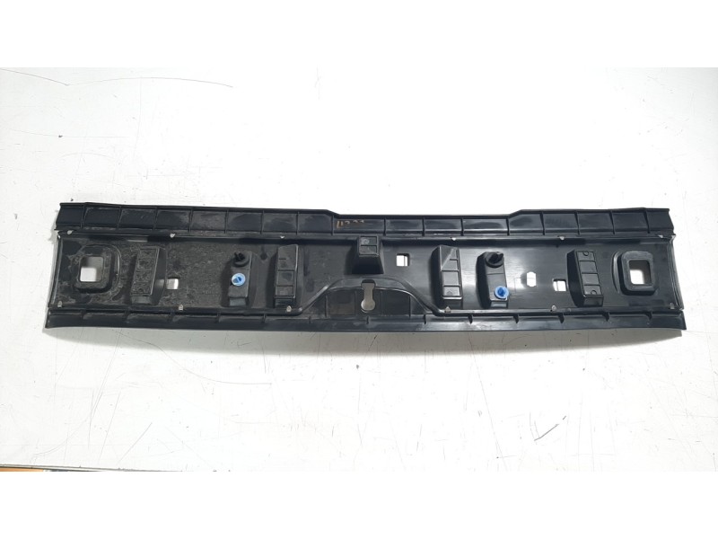 Recambio de moldura para peugeot 2008 (--.2013) 1.2 12v e-thp referencia OEM IAM 9801438577  