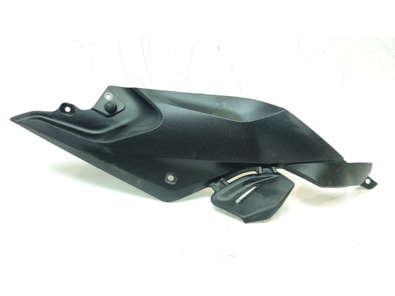 Recambio de moldura para bmw r 1200 r r 1200 r referencia OEM IAM 46638534274  