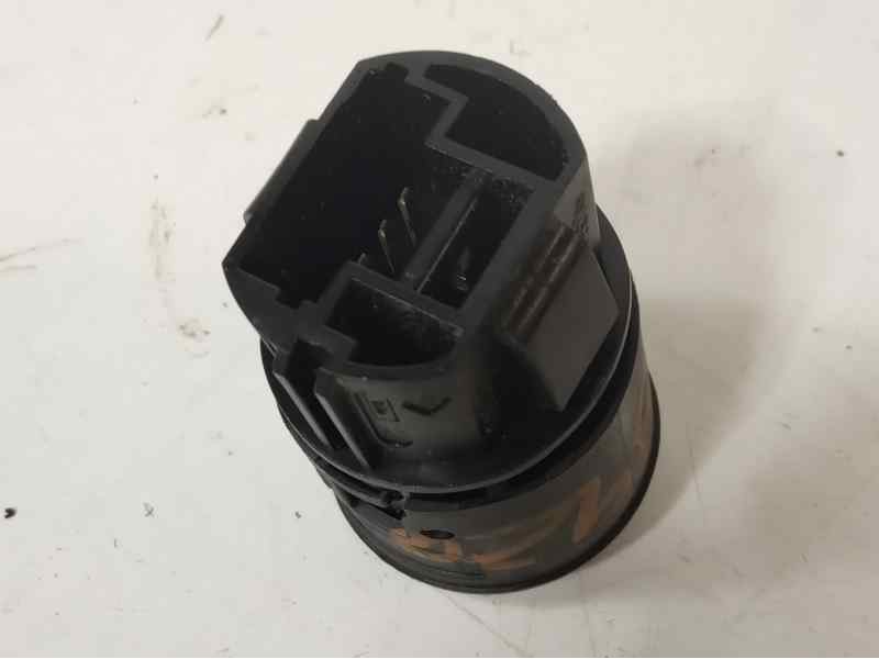 Recambio de conmutador de arranque para renault megane iii berlina 5 p dynamique referencia OEM IAM 1927937  