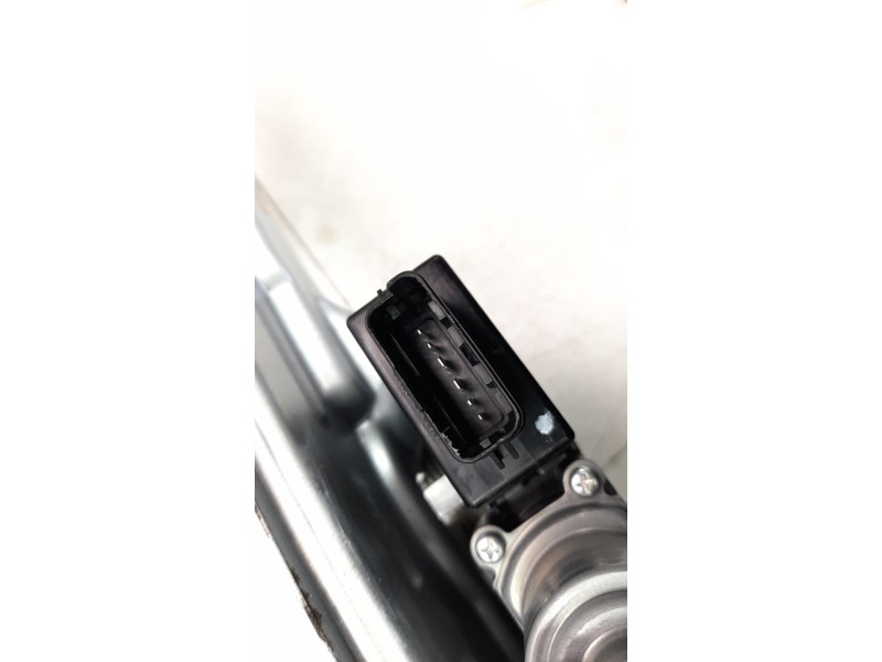 Recambio de elevalunas delantero derecho para kia sportage 1.6 gdi cat referencia OEM IAM 82460R2010  