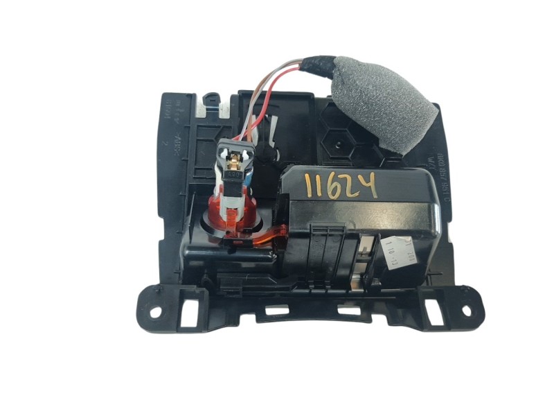 Recambio de cenicero para audi a4 ber. (b8) 2.0 16v tdi referencia OEM IAM 8K0857951C  