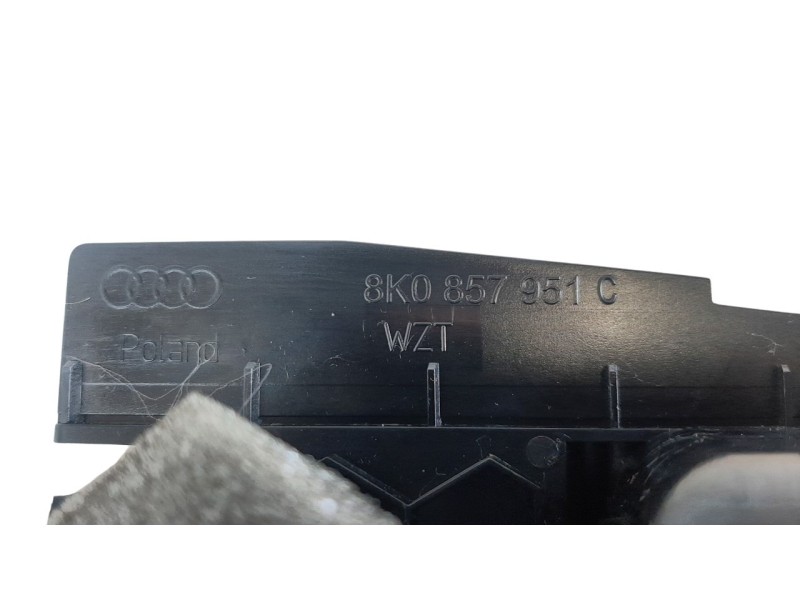Recambio de cenicero para audi a4 ber. (b8) 2.0 16v tdi referencia OEM IAM 8K0857951C  