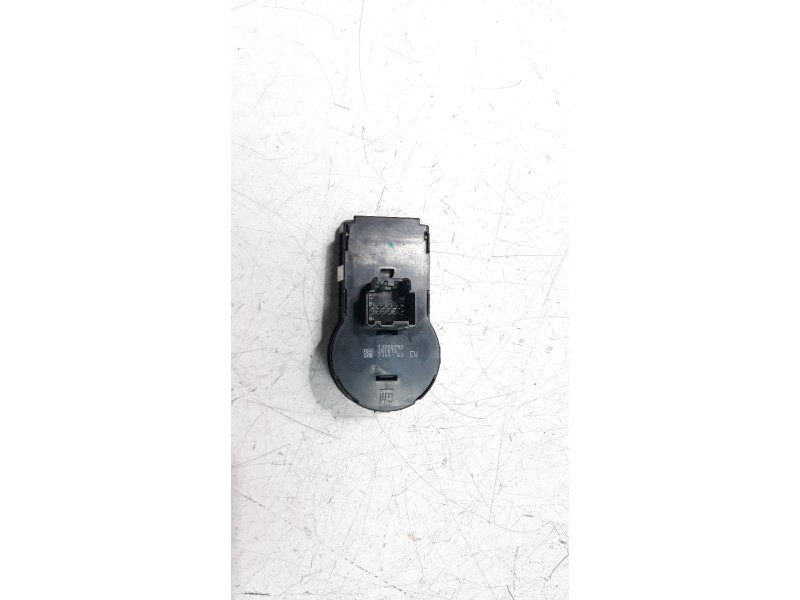 Recambio de mando luces para opel astra j lim. 1.7 16v cdti referencia OEM IAM 13268703  