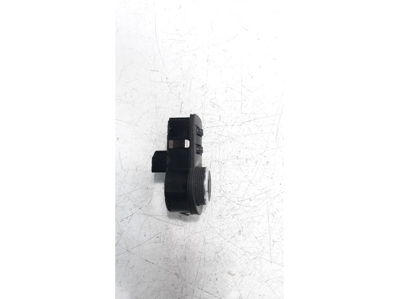 Recambio de mando luces para opel astra j lim. 1.7 16v cdti referencia OEM IAM 13268703  