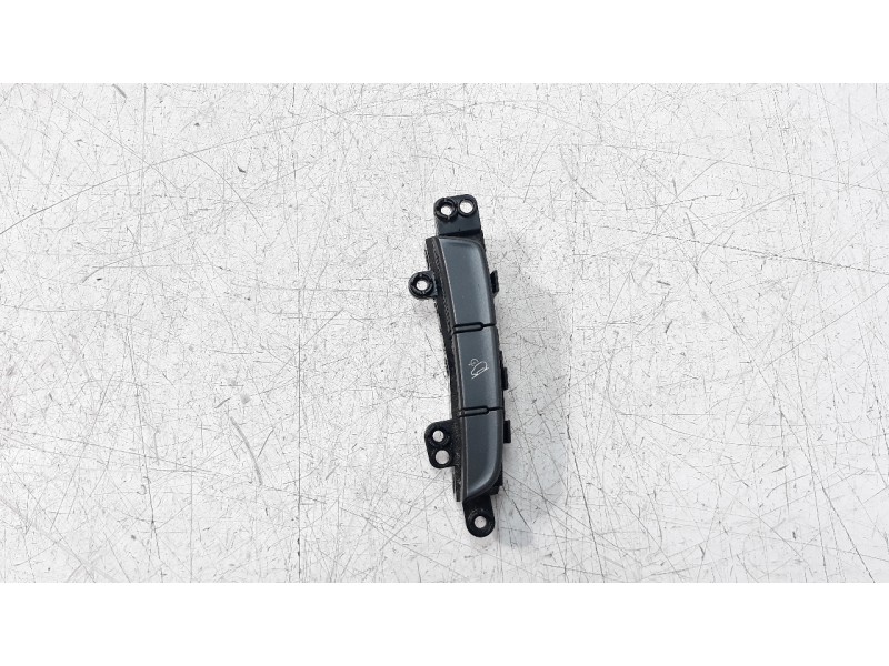 Recambio de interruptor para hyundai kona 1.0 tgdi cat referencia OEM IAM 93350J9AC0  