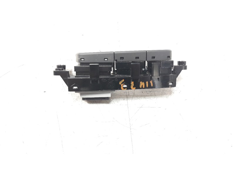 Recambio de interruptor para hyundai kona 1.0 tgdi cat referencia OEM IAM 93300J9AA0 3K52HD1000 