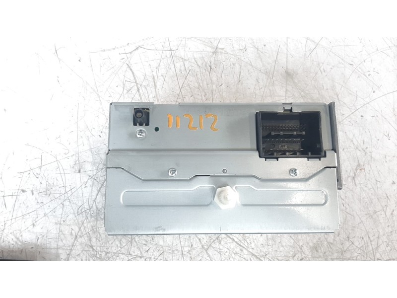 Recambio de sistema audio / radio cd para opel astra j lim. 1.7 16v cdti referencia OEM IAM 13360105 22924493 